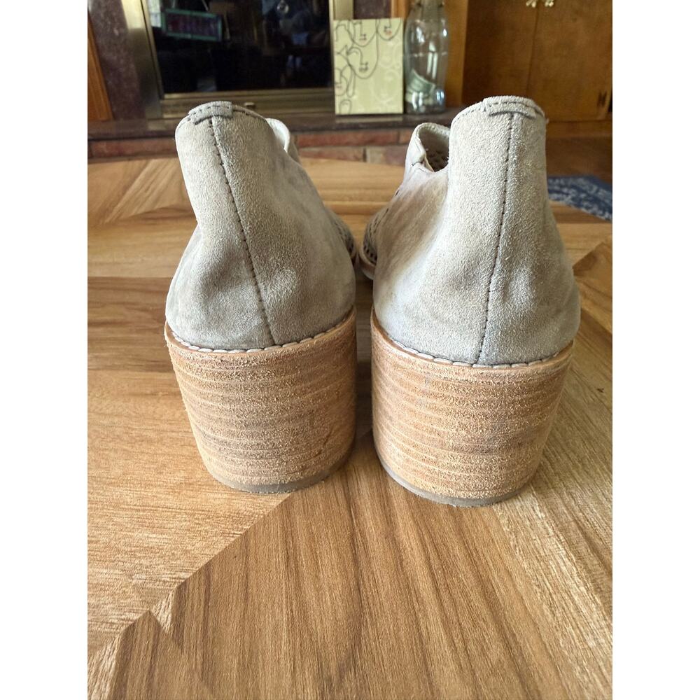 Jeffery Campbell Branwen Perforated Booties Sz. 8 - Picture 5 of 7